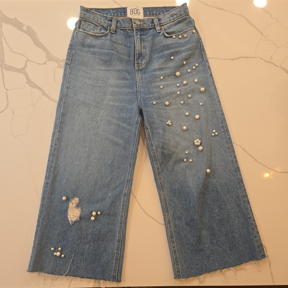 Urban Outfitters BDG Pearl Embellished Wide Leg High Rise Jeans Blue Size 29